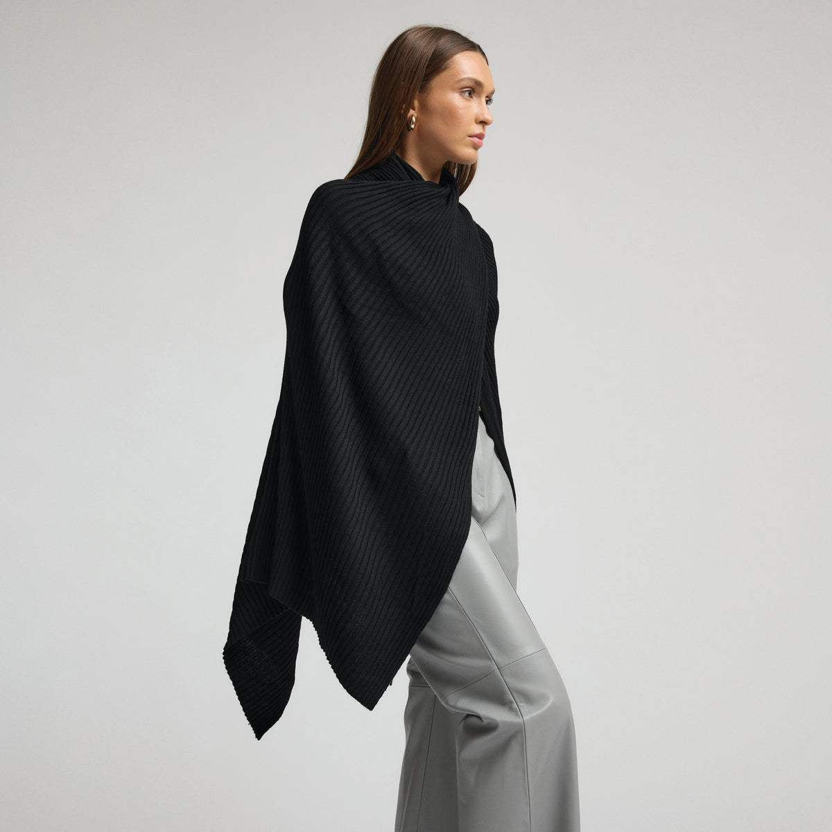 Molly Ribbed Knit Wrap - Jet Black