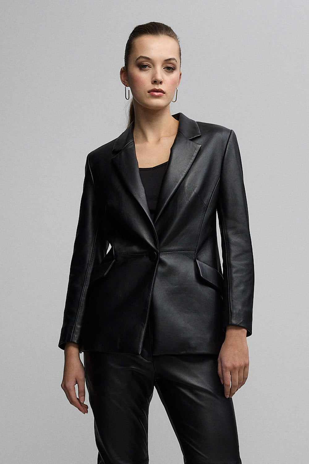 Genevive Blazer - Jet Black