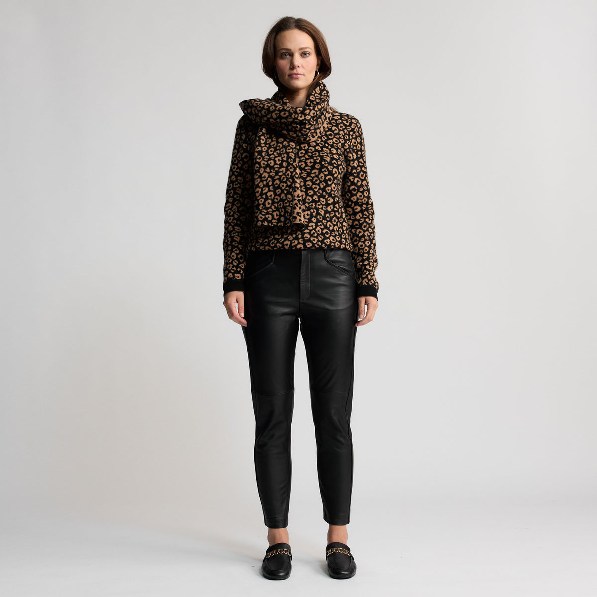 Georgia Large Knitted Reversible Cashmere Wrap - Leopard