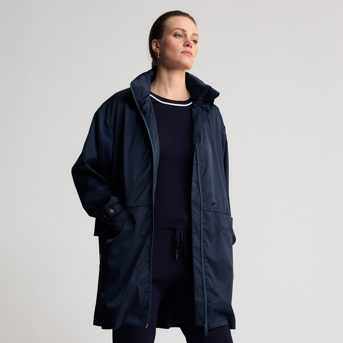 Loretta - Longline Windbreaker - British Navy