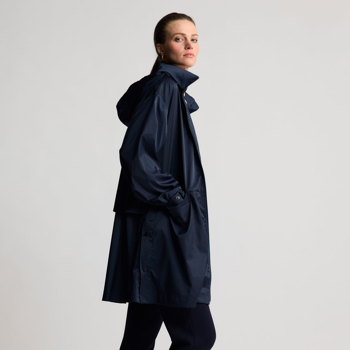 Loretta - Longline Windbreaker - British Navy