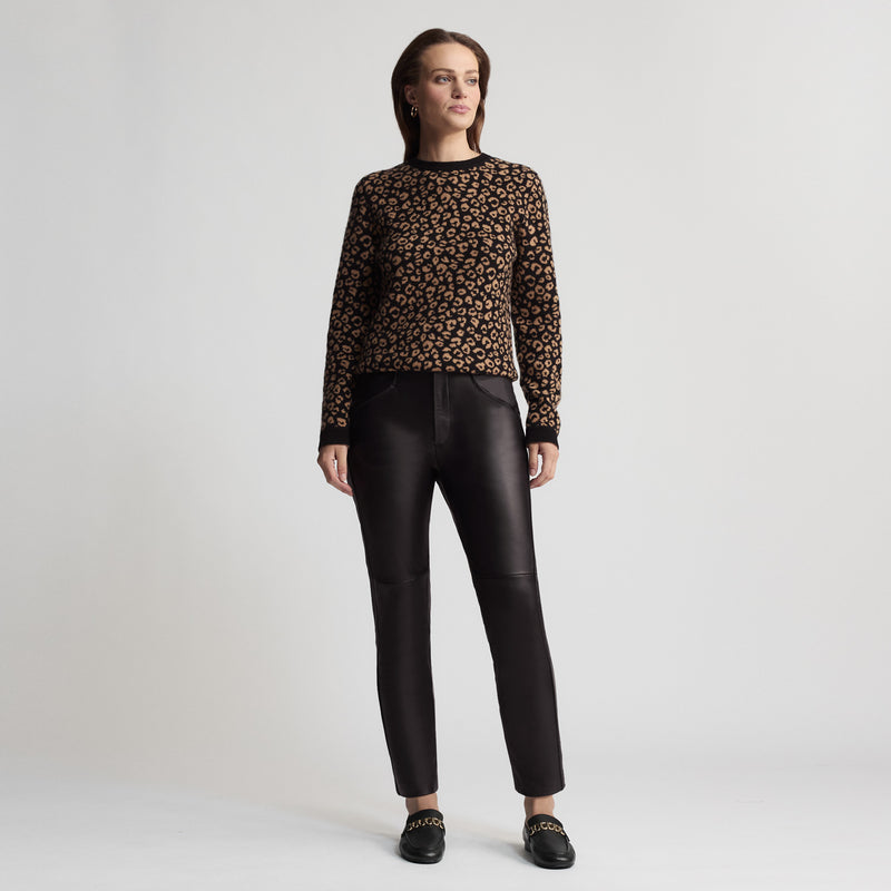 Carmel - Reversible Cashmere Crew Knit - Leopard