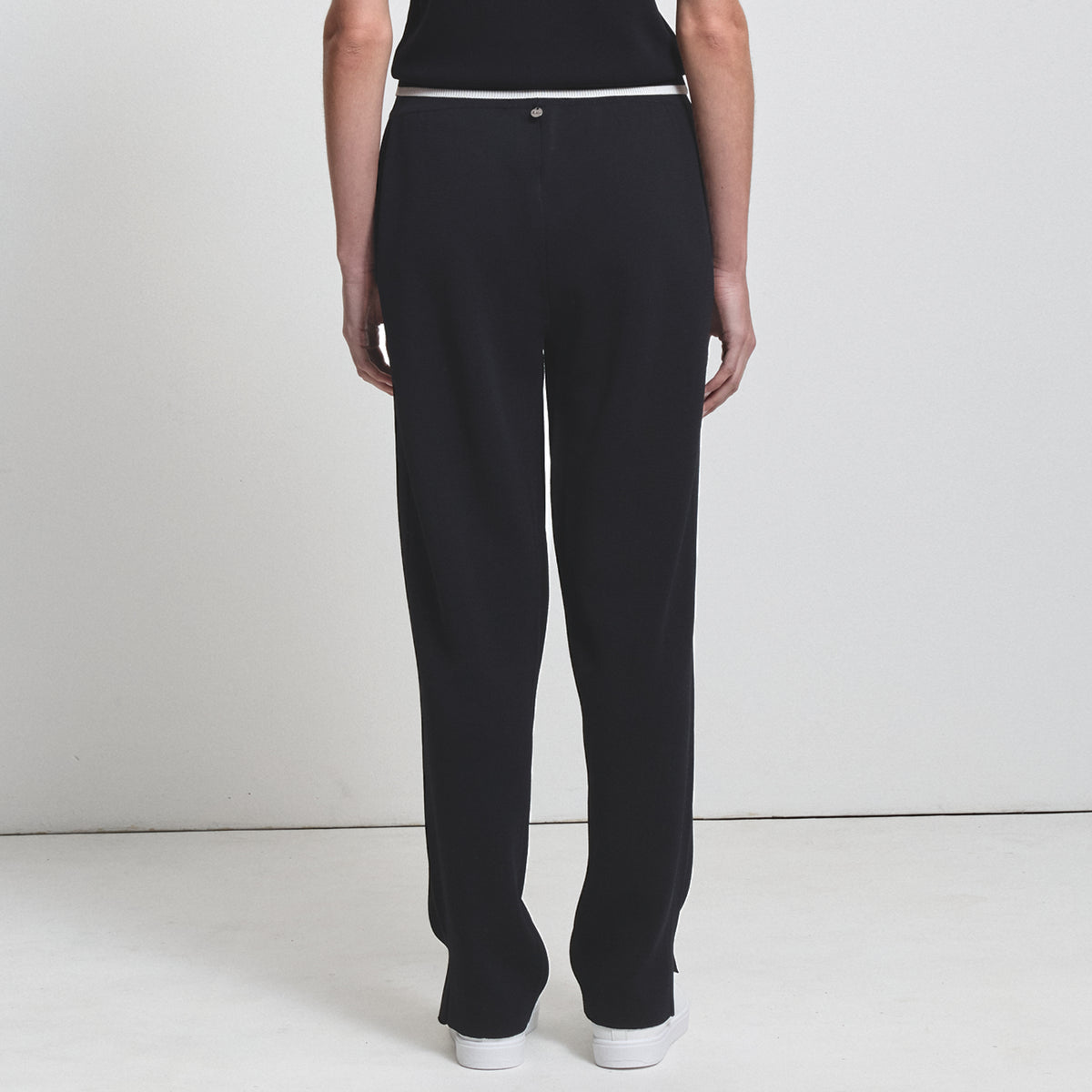Base Layer Wide Leg Knit Pant- Jet Black