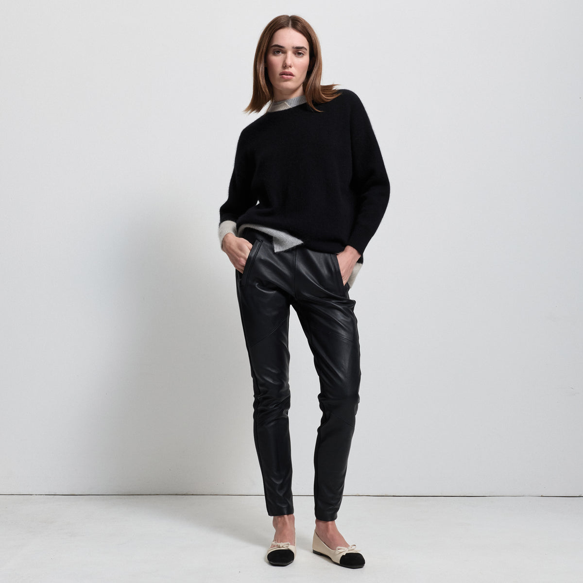 Milan Knit - Jet Black