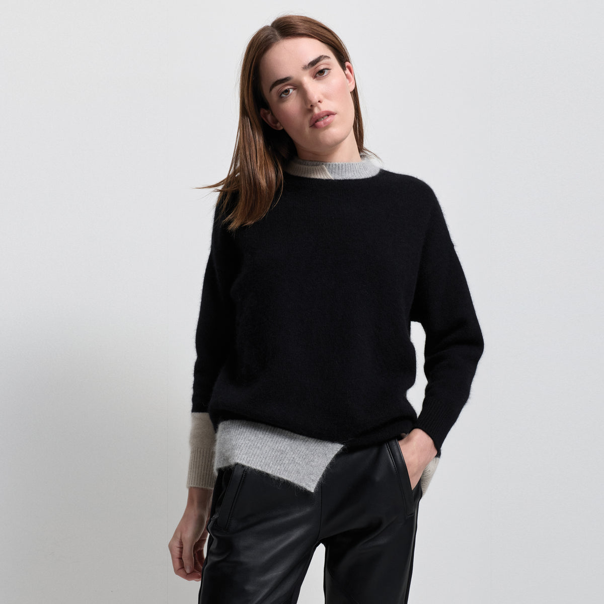 Milan Knit - Jet Black