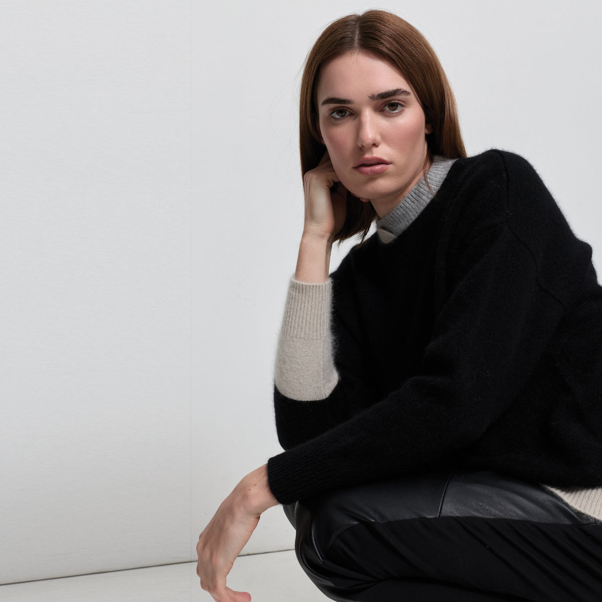 Milan Knit - Jet Black