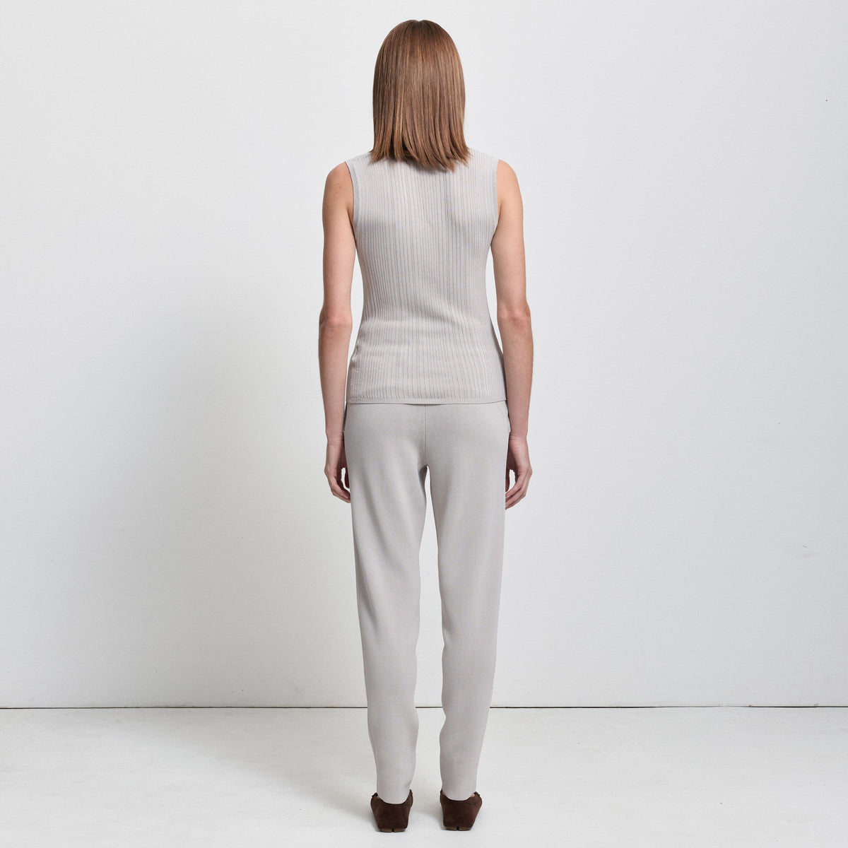Base Layer Abstract Singlet - Oyster