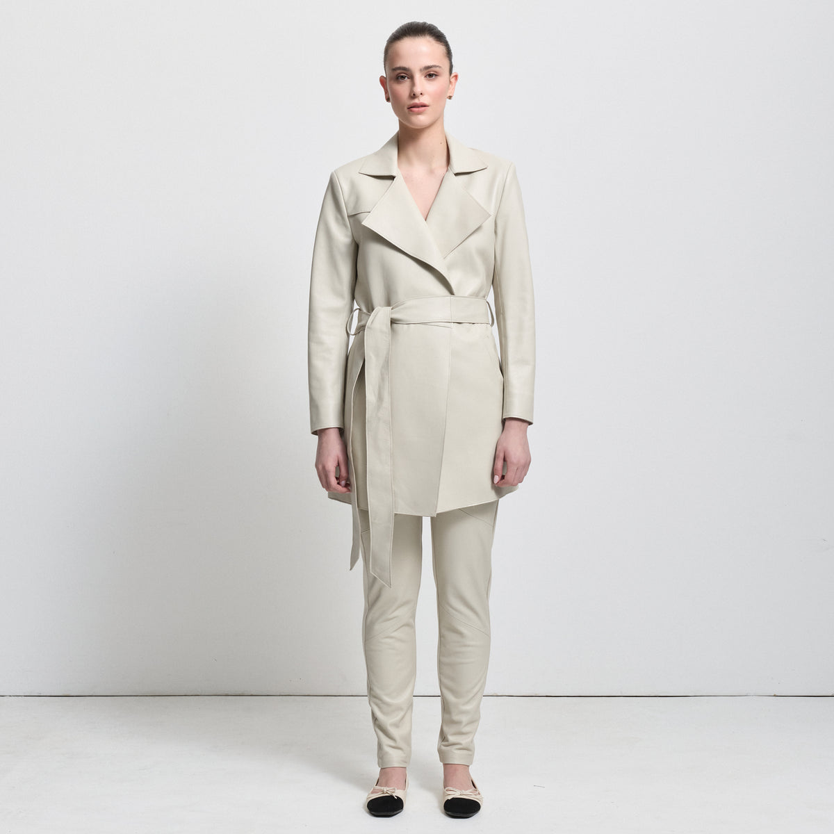 Henrietta Three Quarter Coat - Porcelain Leather