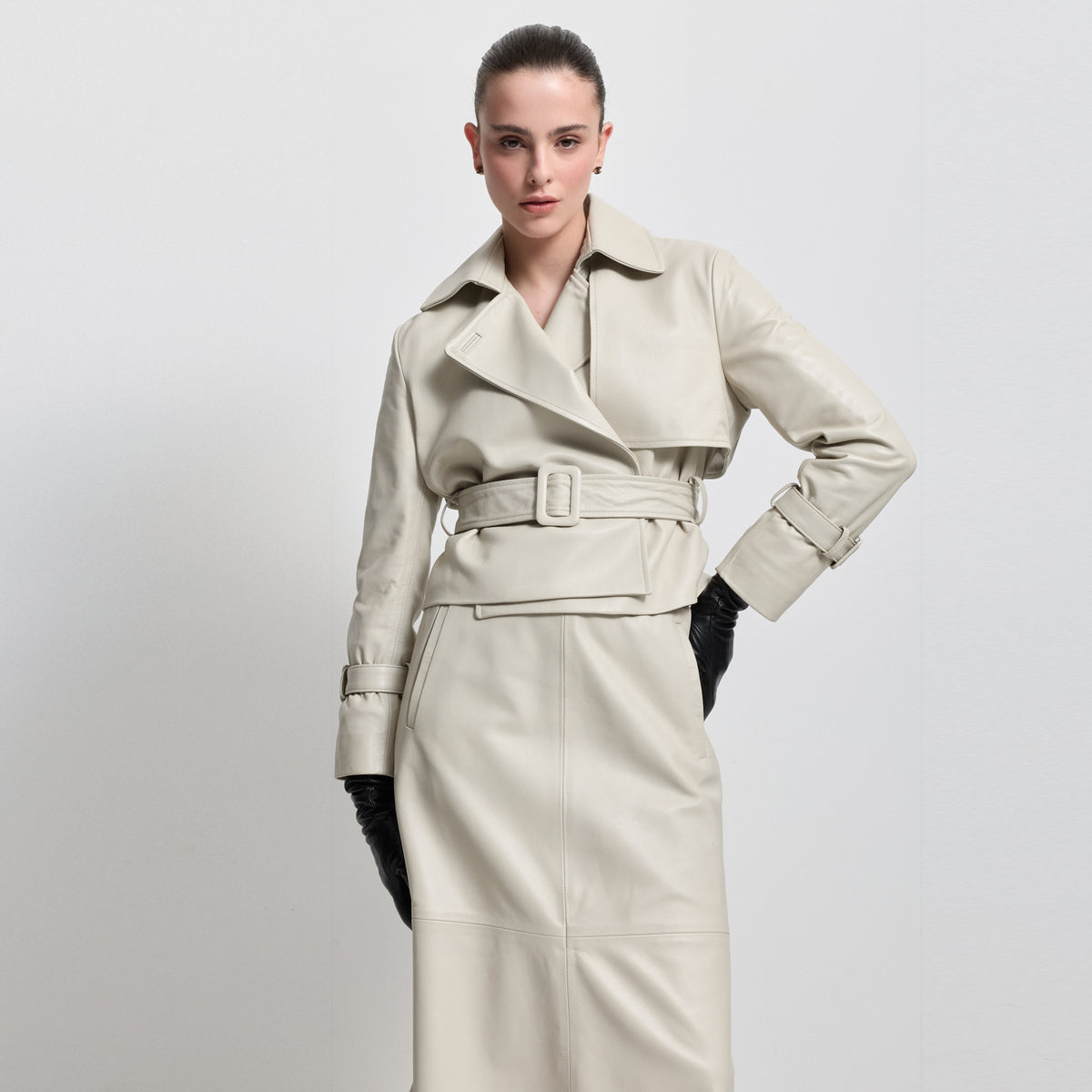 Nicole Cropped Trench - Porcelain Leather