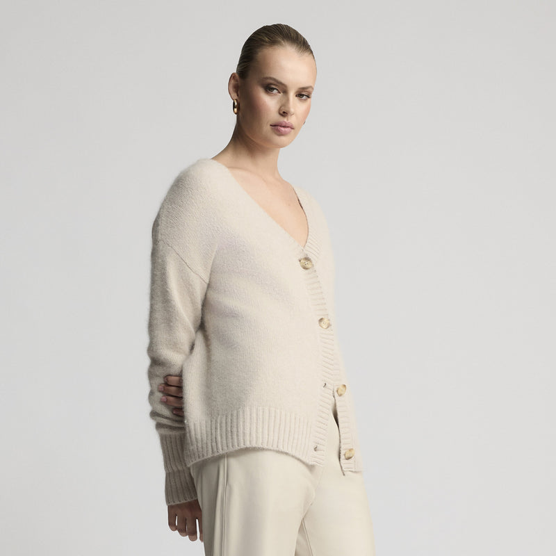 Smithton Cardigan - Putty